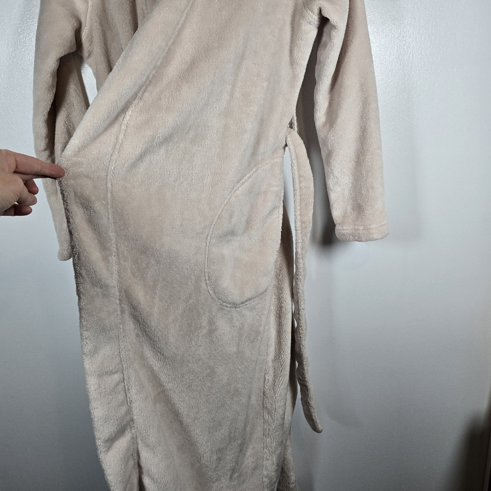 UGG Women's Cream Robe - Picture 8 of 16
